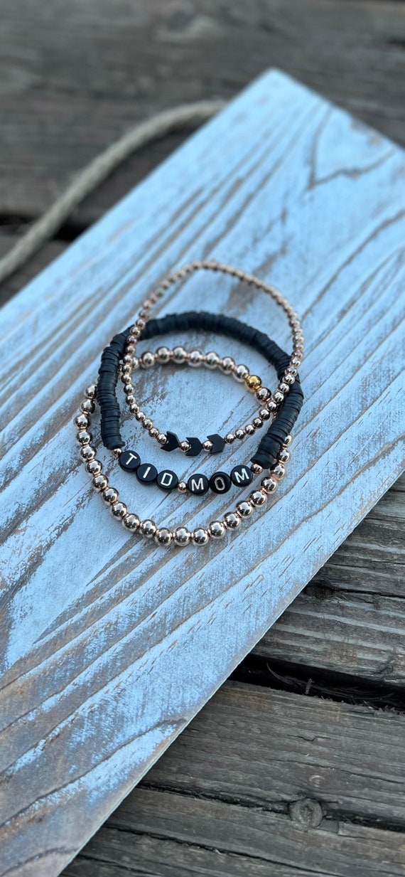T1D MoM Beaded Bracelet Set.