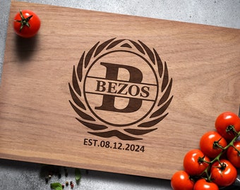 Personalisiertes graviertes Schneidebrett mit Save the Date und Name Design für Hochzeits- oder Verlobungsgeschenk, Geburtstagsgeschenk für Eltern