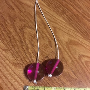 Clackers Click Clacks Klackers Acrylic Balls String Rope Knockers Whackers Kabangers Whakkos Noise Maker Toy Pink image 3