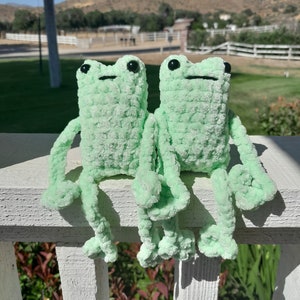 AMMO88 No Sew Leggy Frog Crochet Pattern Easy Amigurumi Plushie PDF Download - Etsy Indonesia image 5