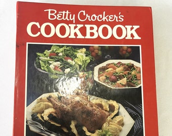 Vintage Betty Crocker's Cook Book Baking & Recipe 5 Ring Spiral Bound Cookbook