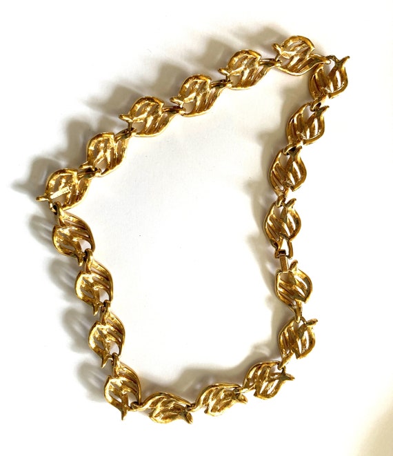 Vintage Napier Gold Tone Leaf Necklace Designer S… - image 7