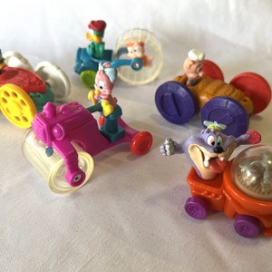 Vintage 90&#39;s Cartoons Tiny Toons Looney Toons Tunes Warner Bros. Plastic Collectable Toys Set of 5
