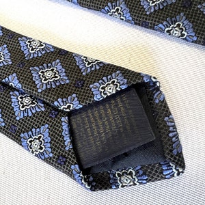 Vintage Brooks Brothers Grey Background Blue Diamonds Tie Designer Men's Necktie image 2