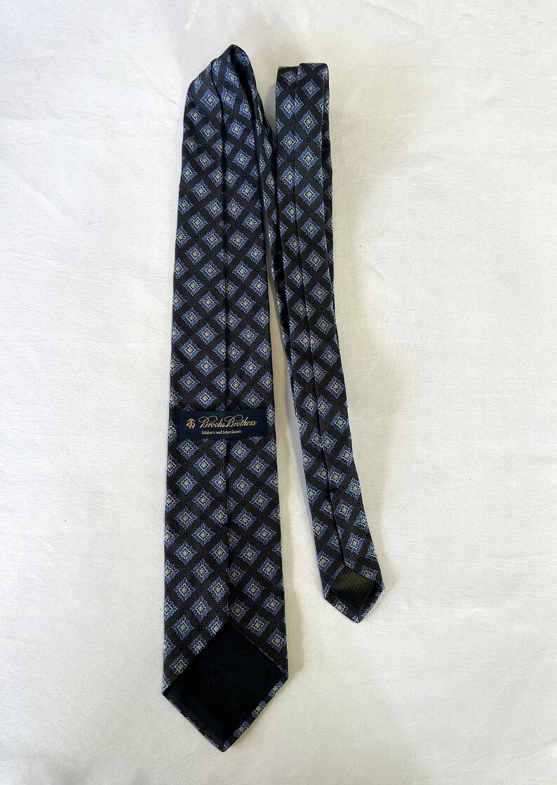 Vintage Brooks Brothers Grey Background Blue Diamonds Tie Designer Men's Necktie 画像 3