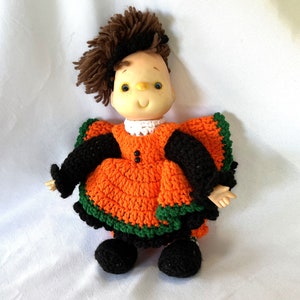 Vintage Strawberry Shortcake and Friends Crochet Macrame Dress Toy Doll