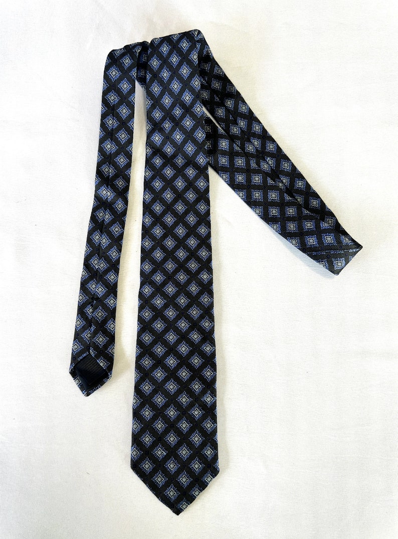 Vintage Brooks Brothers Grey Background Blue Diamonds Tie Designer Men's Necktie image 1