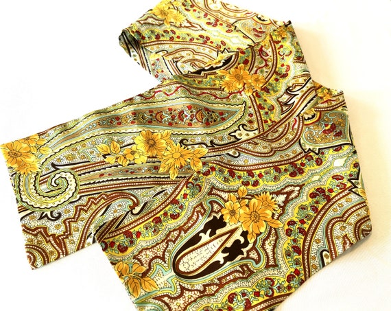 Vintage 1970's Paisley Design Bright Yellow Mint … - image 1