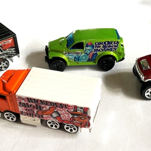 Vintage Hot Wheels Semi Truck Trucks 1991 Set of 4 Die Cast Toy Cars