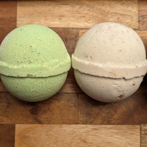 King&#39;s Soapworks Bath Bomb - Variety Pack of 5 Bombs - 5oz