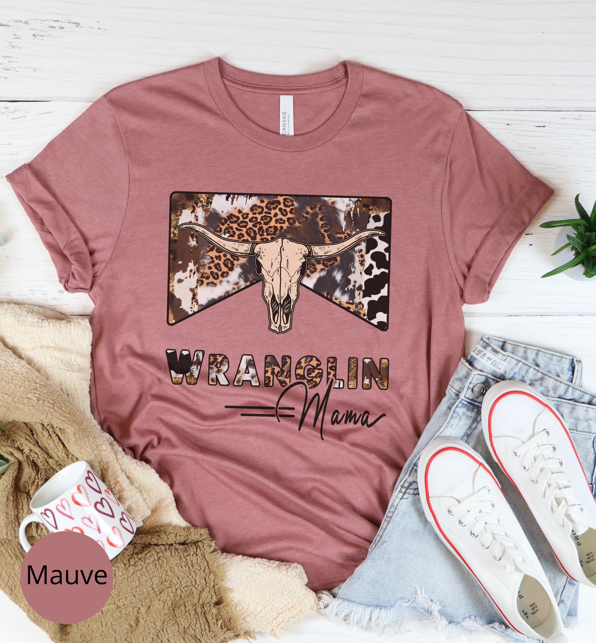 Wranglin Mama Sweatshirt – Unisex Fleece Pullover, Oversized Fit, Fun Mom Gift