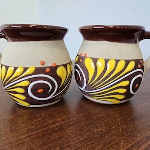Set of 2 Mexican Jarrito mugs. Talavera mugs, hand painted, Mexico.