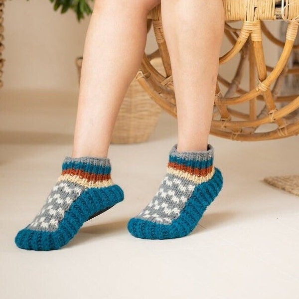 Wanderschuh-Slippersocken | Knöchel handgefertigte Stiefel | Lesesocken Frauen| Dicke warme Weihnachtshausschuhe | Socken aus Sockenwolle