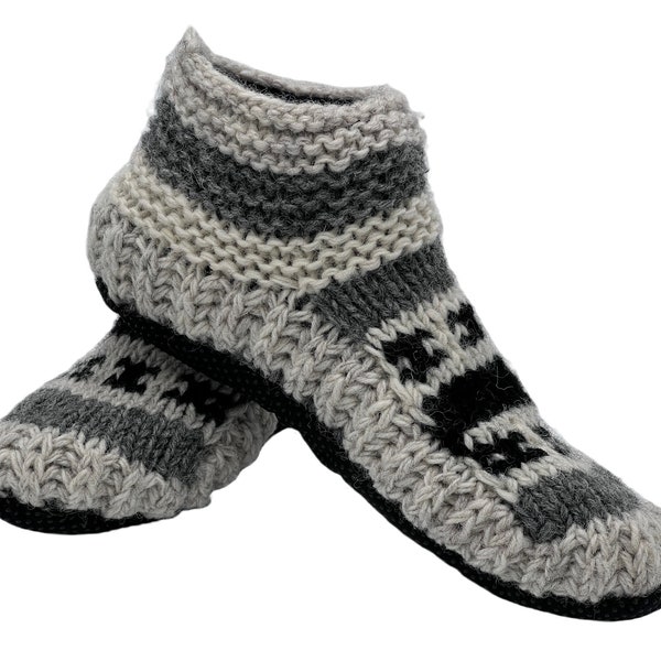 Fleece lined socks women| Fuzzy Socks |Girl's slipper socks| Socks with grips for men| Sock slippers for women| Socks with grips for seniors