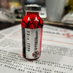 Resident Evil Nemesis Alpha Parasite Vial – Handgemaakte cosplay-prop, horrordecoratie (door fans gemaakt) spelprop