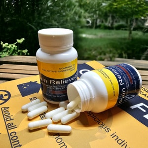 Left4Dead Left for Dead Cosplay Decoration Pills Painkiller Painkiller