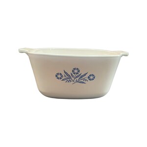 Corning ware 1-3/4 quart casserole dish vintage blue