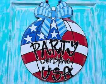 American Flag Door Hanger: 4th of July Summer Decor