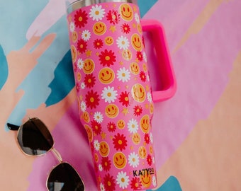 Pink Flower Red Happy Tumbler, Flower Tumbler,  Tumbler,Pink Flower Cup, Girl Tumbler, Stanley Dupe, Womens Gift, Summer Tumbler, Pink Cup
