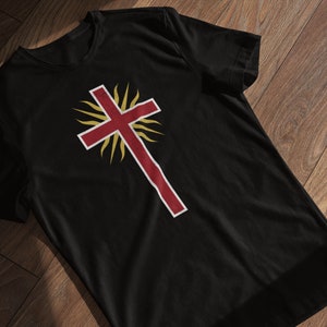 Cross Shirt | Deus Vult Shirt | Cross with Rays | Crusader Cross Shirt | Knights Templar Shirt | Medieval Cross | Catholic Shirt | Unisex T