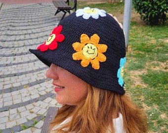 Black colorful crochet bucket hat | Knit bucket hat | Emoji Faces embroidered flower hat | Summer accessories | Cotton | Handmade | Y2k