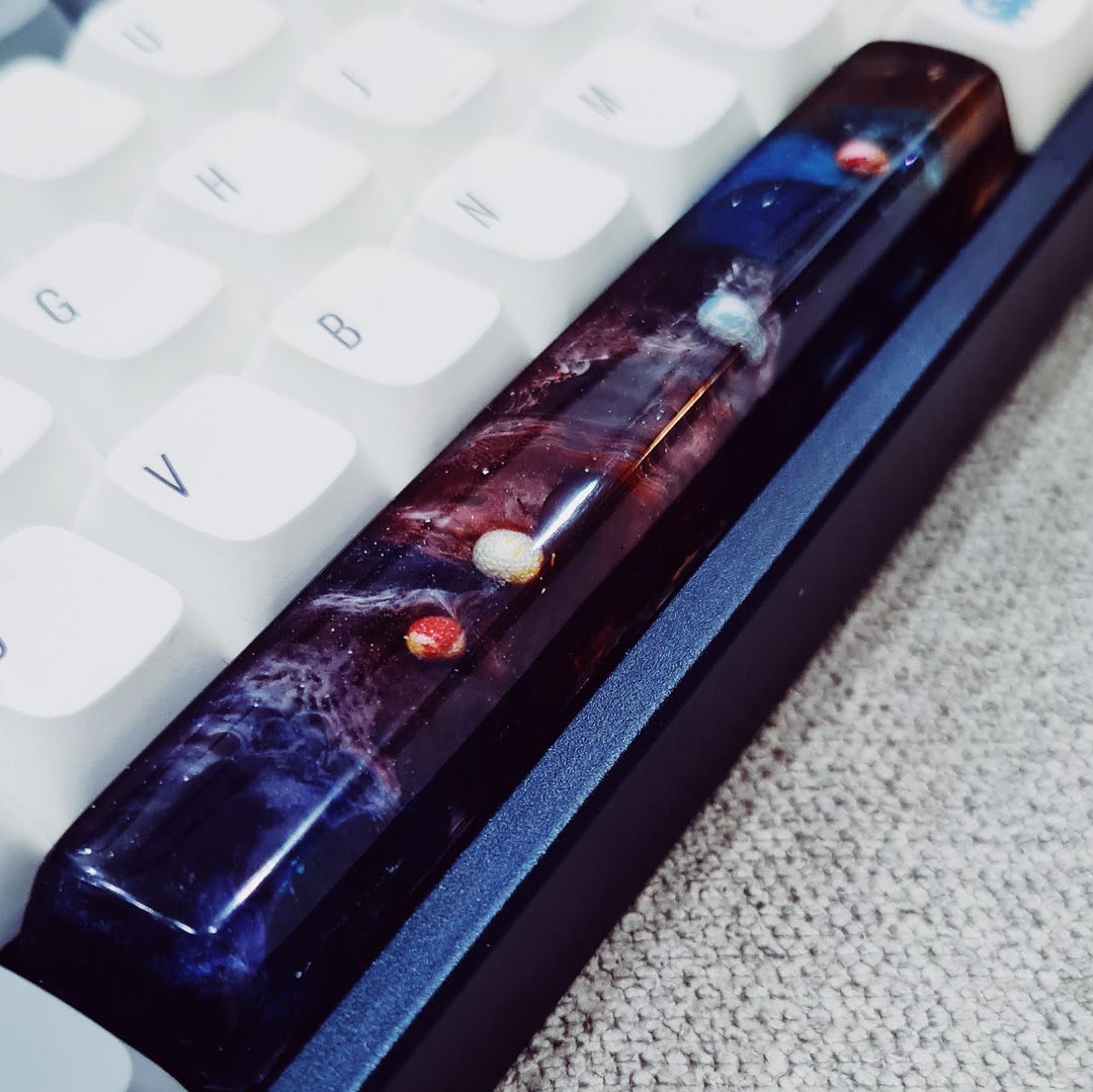 Space Artisan Keycap, Custom Keycaps, Interstellar Galaxy Planet Keycap ...
