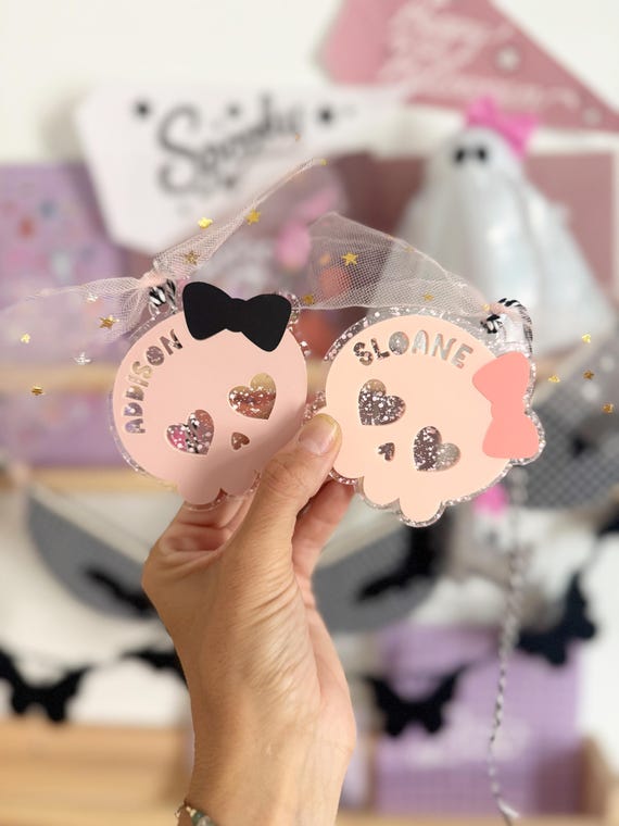 Personalized Halloween Tag, Kids Halloween Tag, Halloween Bucket Tag, Halloween Decor, Boo Basket Tag, Skull Name Tag, Trick or Treat Tag