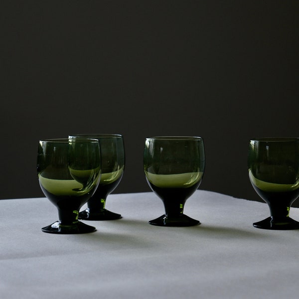 Vintage Dark Green Liqueur Glasses - Set of 4 | MCM Style Stem Glassware | Modernist Barware Schanpps Glasses