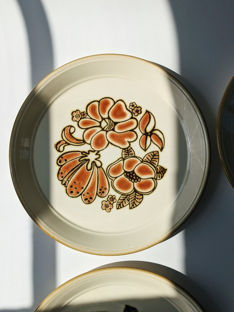 Vintage Flower Pattern Plates Set of 2 English Ceramic Floral Motif Dinnerware Kiln Crafts England Rafflesia image 8