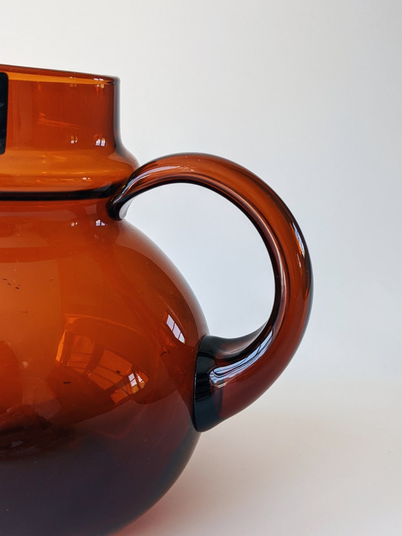 Vintage Humppila Finland Talonpoika Amber Glass Pitcher, Designed by Pertti Santalahti Scandinavian Hand-blown Glass Water Jug/Pitcher image 4