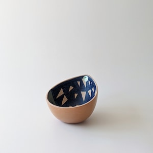 Vintage Ystad Keramik Ceramic Bowl, Abstract Naive Portrait Motif Abstract Woman Portrait Pottery Art Decorative Bowl image 2