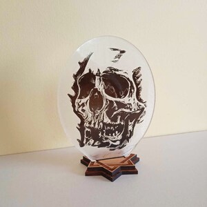 Figurine Skull. Skull table decor. Gothic decor shelves. gift personalization. Personalized gifts with a name