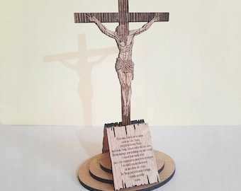 ヴィンテージ木製十字架と金属製イエス像 - カトリックの宗教的室内