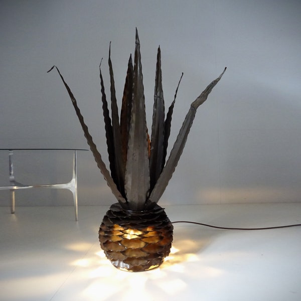 70s Stehlampe Bodenlampe Agave in Metall