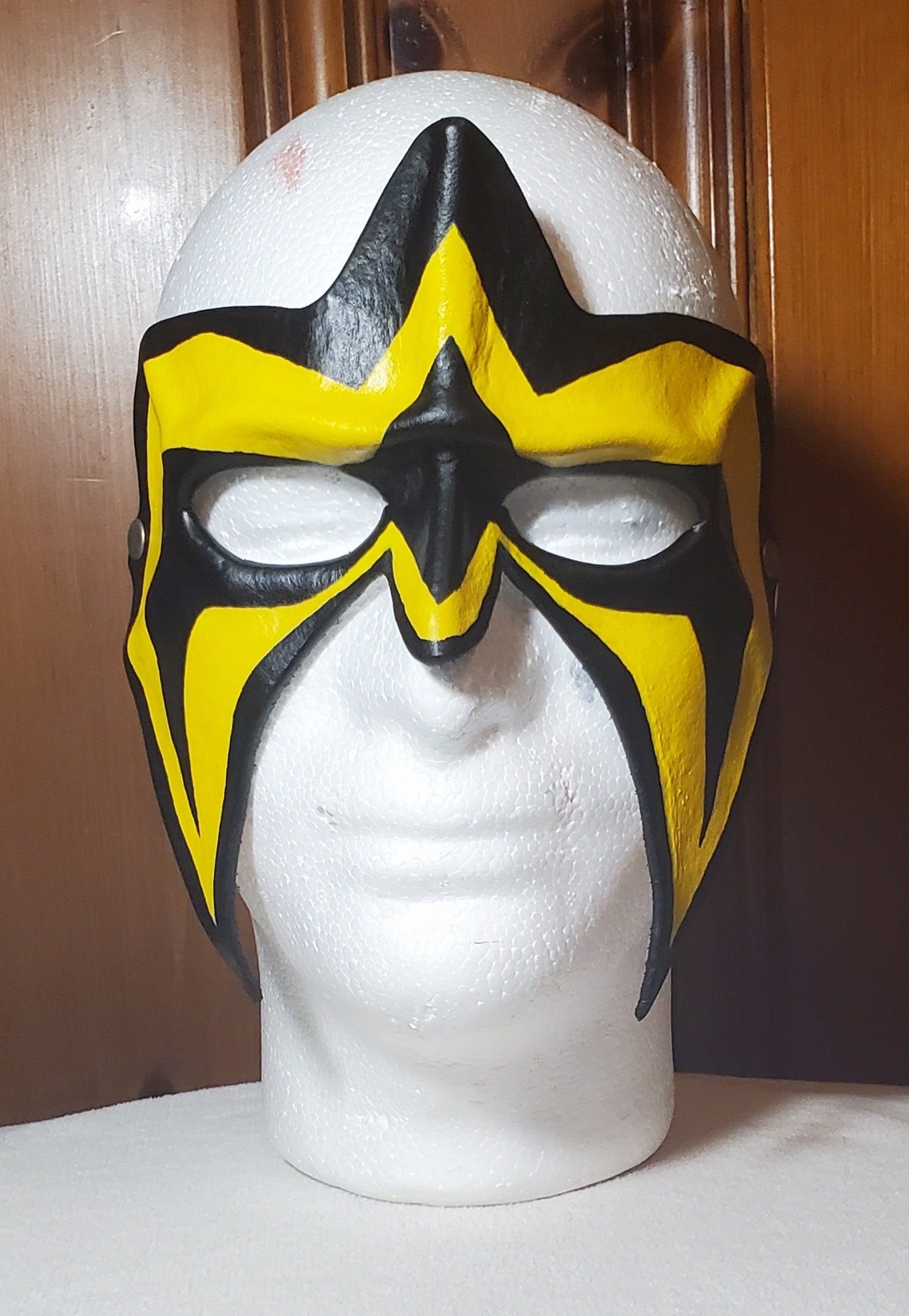 Black And Yellow Plastic Mask Halloween WWE WWF WCW 2014 Adult Size