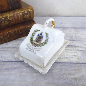 Romford Havering Crested China Butter / Käsegericht um 1920 London Wappen Souvenir Memento
