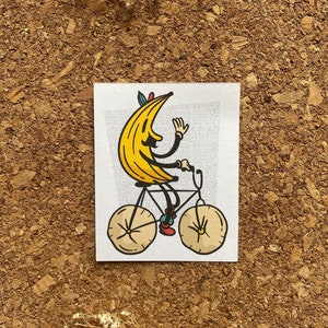 Adesivo Banana andando de bicicleta Adesivo Banana com bigode Adesivo Arte retrô - Acabamento fosco