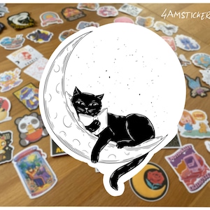 Pegatina de gato leyendo un libro en la luna, pegatina de luna creciente, pegatina de gato negro, pegatina de niño de la luna, pegatina de booktok, pegatina de bookish