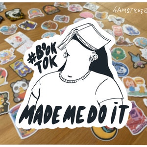 Booktok made me do it Sticker Ich liebe Bücher Sticker Bücher in einer Flasche Sticker Book Lover, Reading, Bookish, Kindle Stickers booktok sticker