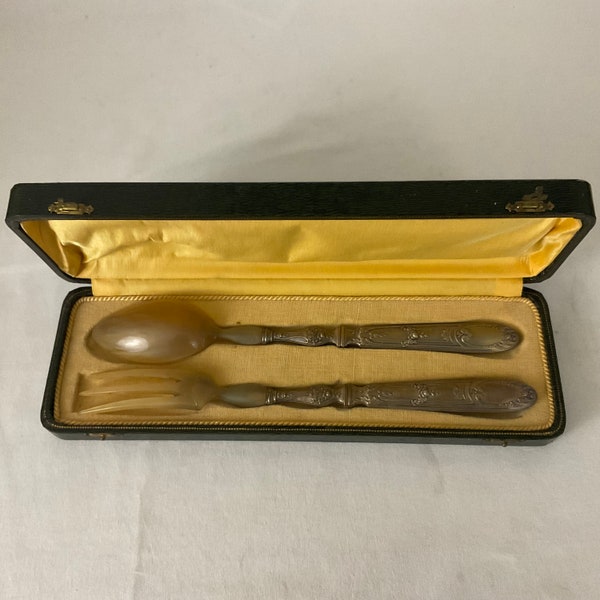 Coffret ménagère couverts à salade en métal argenté et corne cadeau de mariage French antique vintage artisanat français