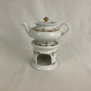 teapot and teapot warmer in French porcelain signed F D CHAUVIGNY old vintage decor flower old French antique