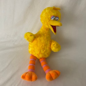 Peluche Big Bird Kaws Barrio Sésamo UNIQLO