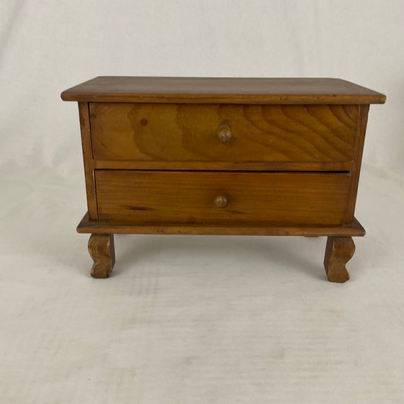balkon aufbewahrung Outsunny Gartenbox Holz Auflagenbox 121L Aufbewahrungsbox mit Rollen, Wetterbeständige Aufbewahrungskiste für Balkon, Terrasse, Natur Terra