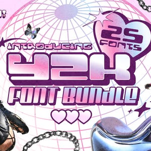 Op de afbeelding: Een digitale illustratie van een roze en paarse wereldbol met een kettinglinkrand. De tekst "Introducing 25 Fonts" staat in een roze hart. De tekst "Y2K Font Bundle" staat in een groot, vet, roze en paars lettertype. Er zijn twee figuren in de afbeelding, een draagt een zwart leren outfit en de ander draagt een wit shirt met een cartoonafbeelding.