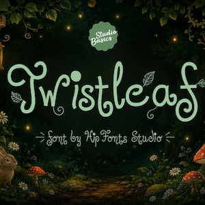 Puede incluir: Un gráfico digital que presenta el texto Twistleaf en una fuente estilizada de color verde claro, con el texto Studio Basics arriba y font by Hip Fonts Studio abajo. La escena muestra un bosque oscuro con un conejo, setas rojas y un farol.