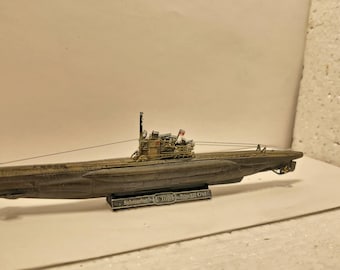 German submarine model (U-Boot) Type(Typ) VIIC/41 WW2. Pro built, paint &weathered. 1/350 Scale. For order