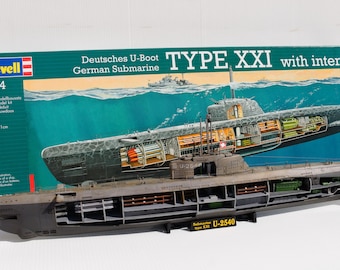 Pro built, paint & weathered German WWII Submarine Type XXI with interior  1/144 Scale for order
