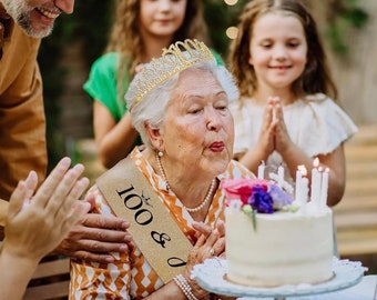 100 Geburtstag Schärpe & Diadem Set – Silberne Tiara Mit Strass, 170 Cm Schärpe, Für Frauen, Geburtstagsdekoration