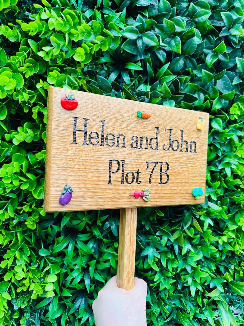 Personalised Original High Quality Solid Oak Family Allotment sign vegetable Patch garden signWords of your choicewith strong ground stake image 4