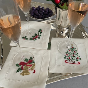 Set of 6 Christmas Linen Coctail Napkins|Christmas tree,Christmas Bell,Cocina Flower Embroided|Hemstitch|Gift for Xmas, Noel, Thanksgiving